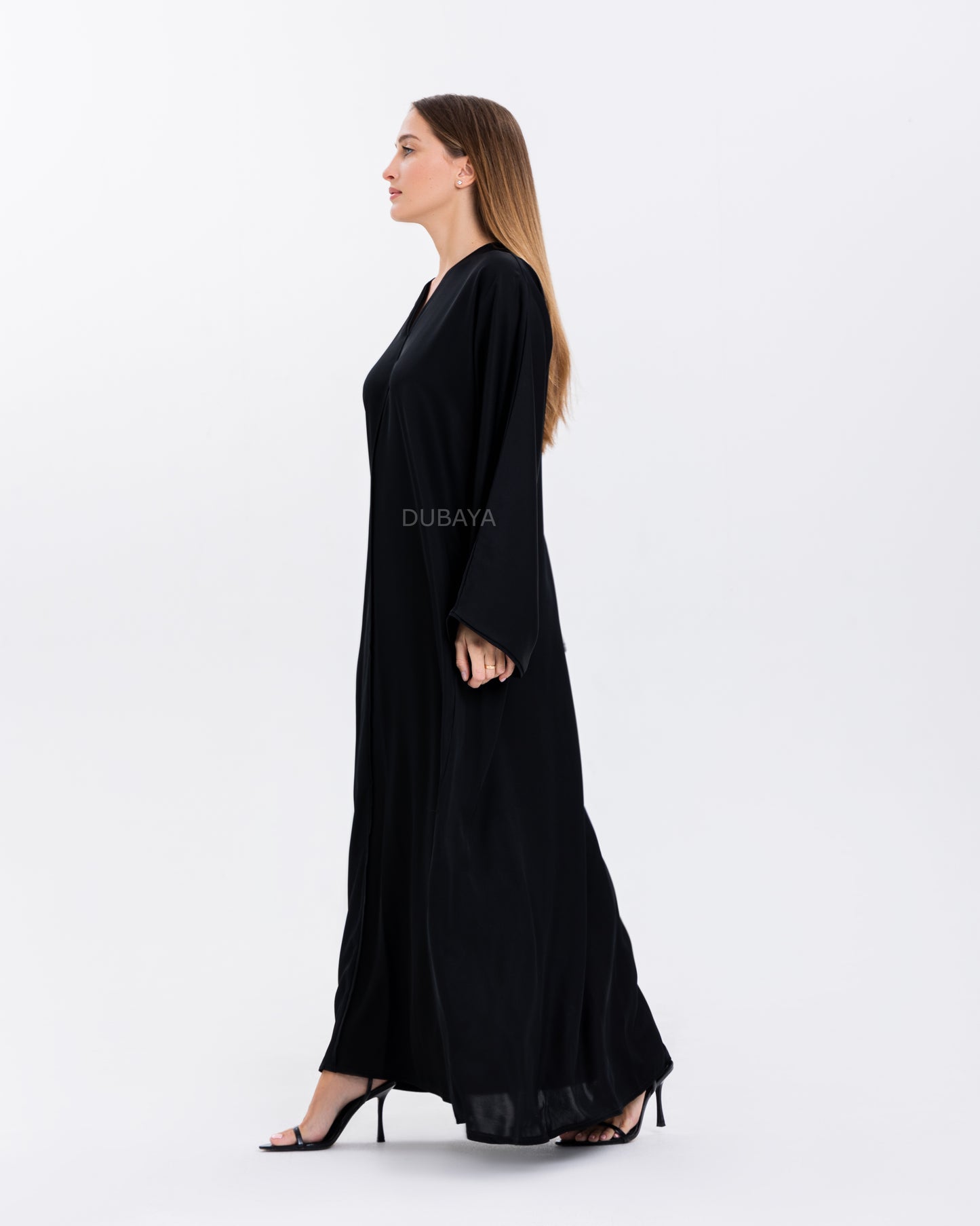 Essential Abaya Satin Black
